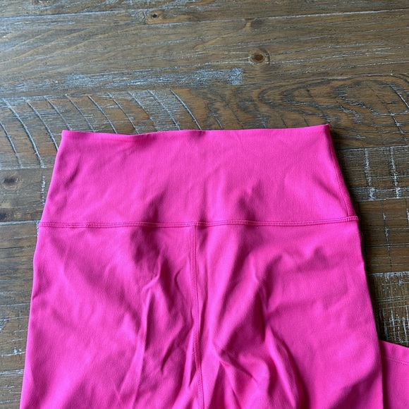 Pink Carbon38 legging. LIKE NEW - Picture 4 of 4